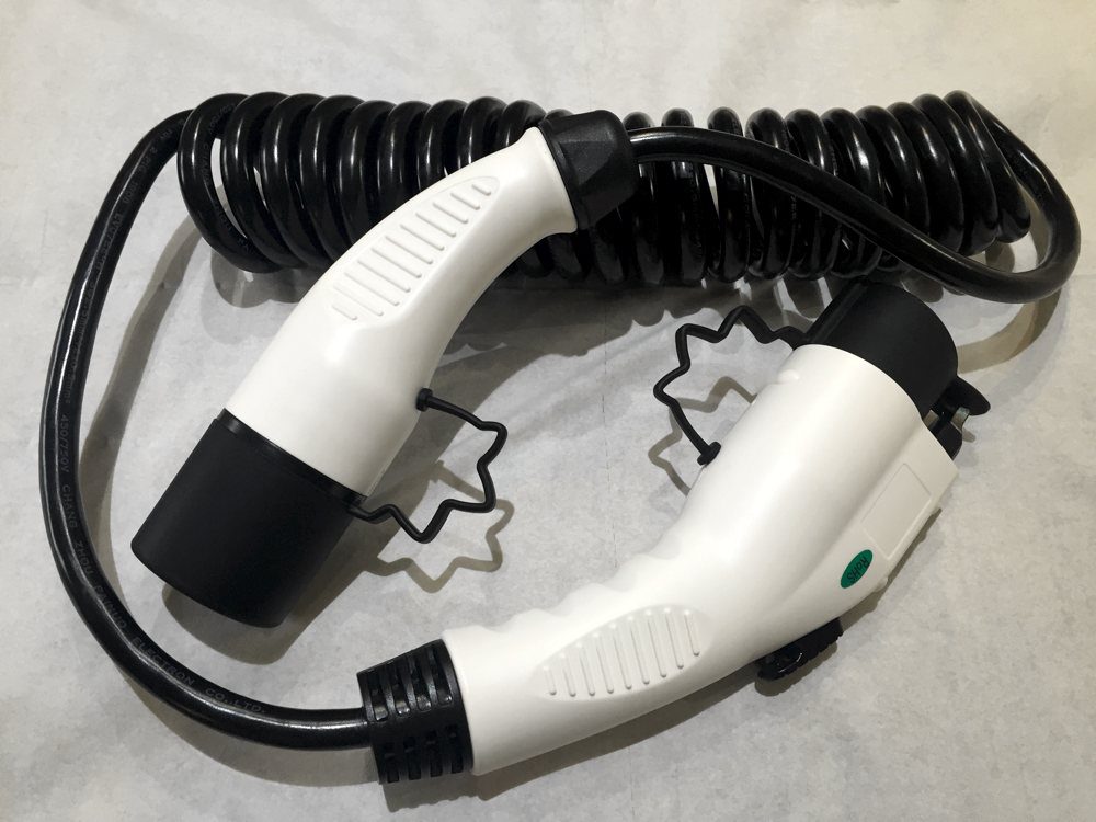 Type 1 - Type 2 Coiled charging cable