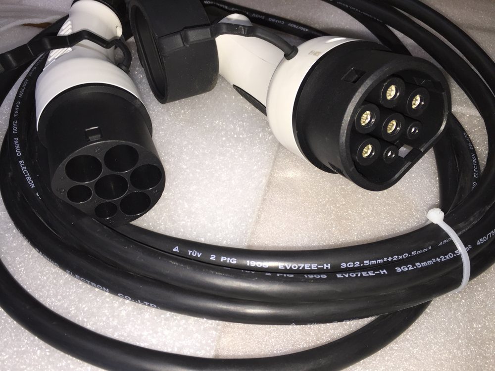 Type 2 - Type 2 Charging Cable close up