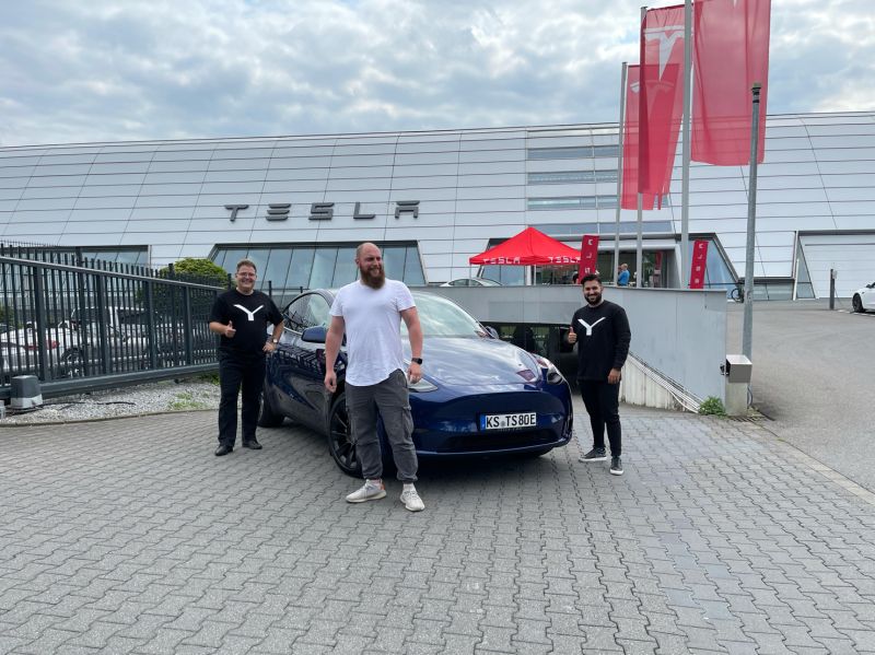 tesla Y in Germany